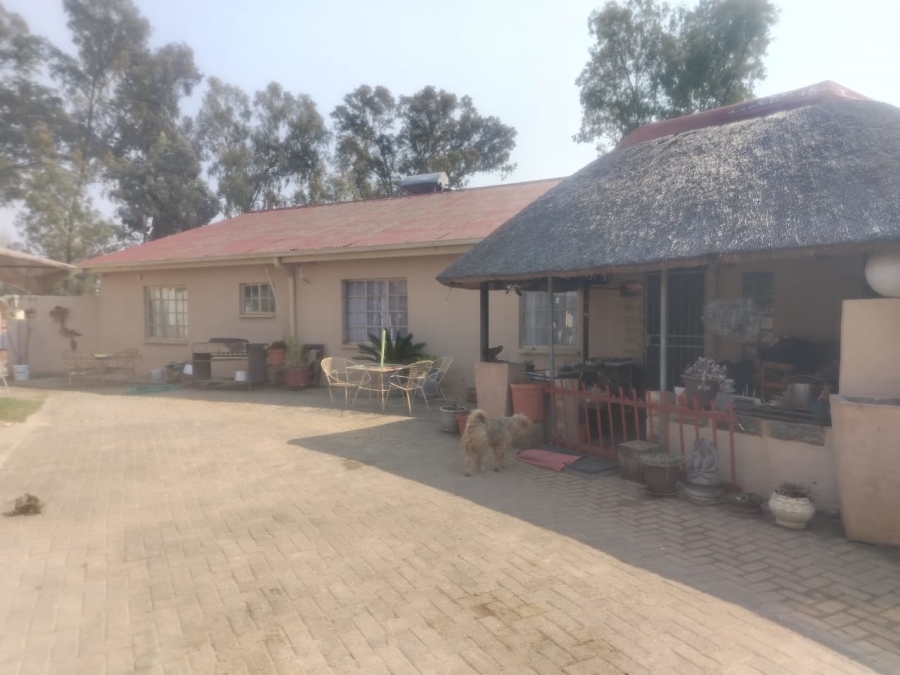 3 Bedroom Property for Sale in Ladybrand Free State
